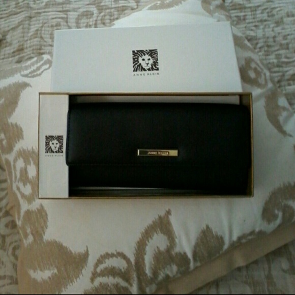 Anne Klein Accessories - NWT New in Box Anne Klein Black Wallet